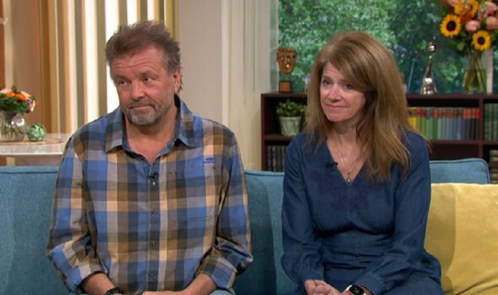 Martin Roberts and Kirsty has been married since 2010