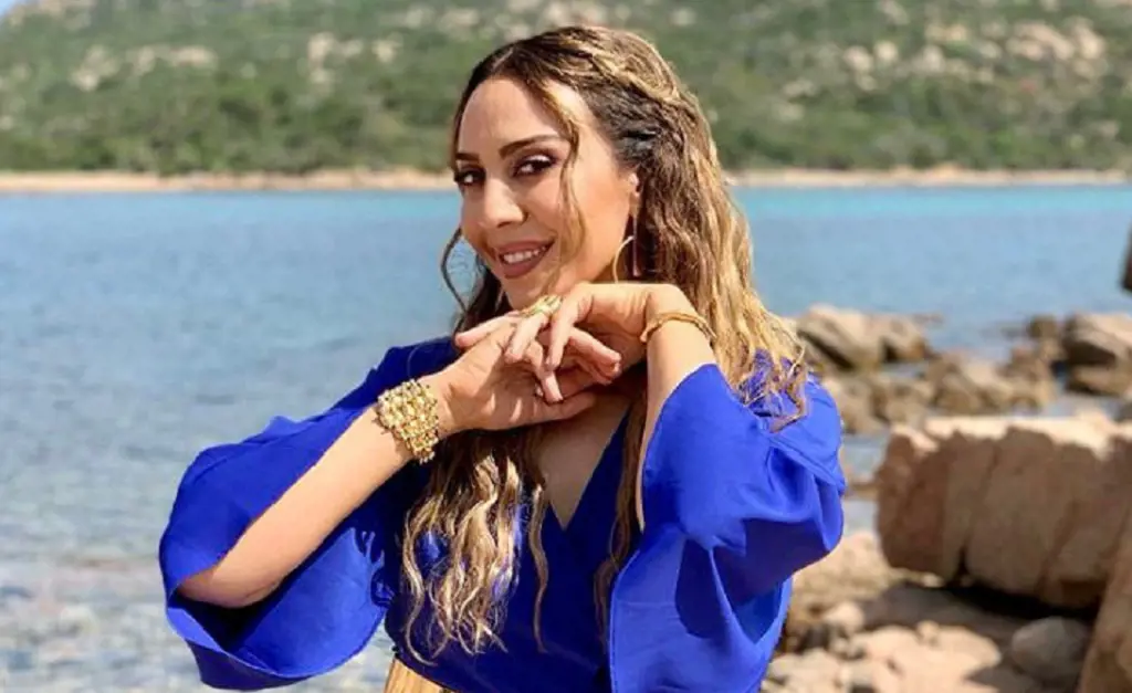 The host of Love Never Lies: Destination Sardinai, Monica Naranjo, posted picture on Instagram from filming location of her show