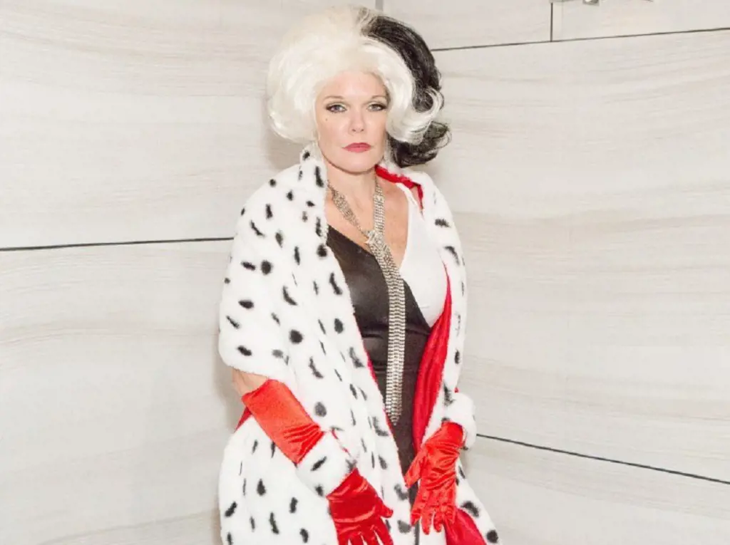 Ava Jerome dressed in Cruella DeVille's Halloween costume