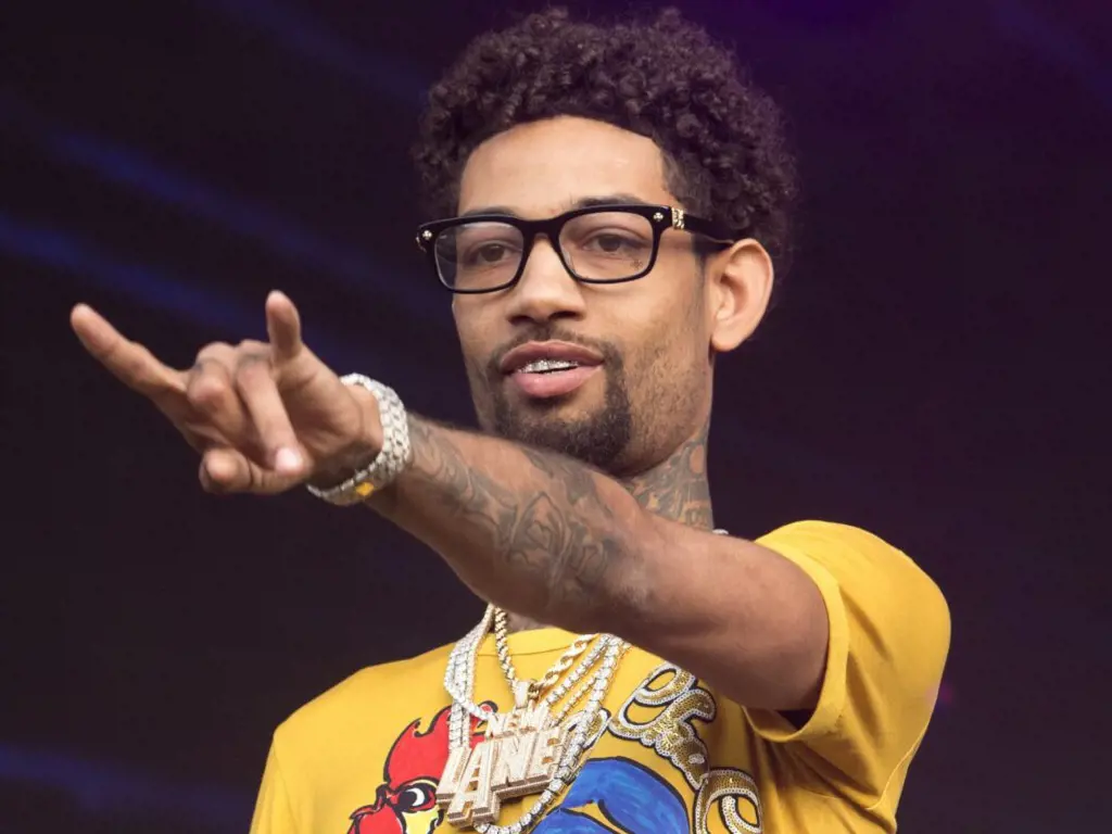 PnB Rock during his performance in a concert.