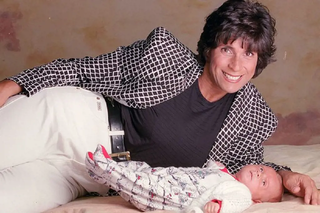  Fatima Whitbread with her son Ryan Norman in his childhood