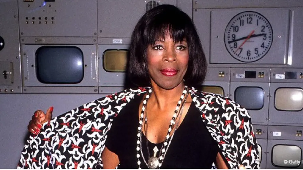 Roxie Roker, a legendary pace-setting actress, was half of the first TV interracial couple