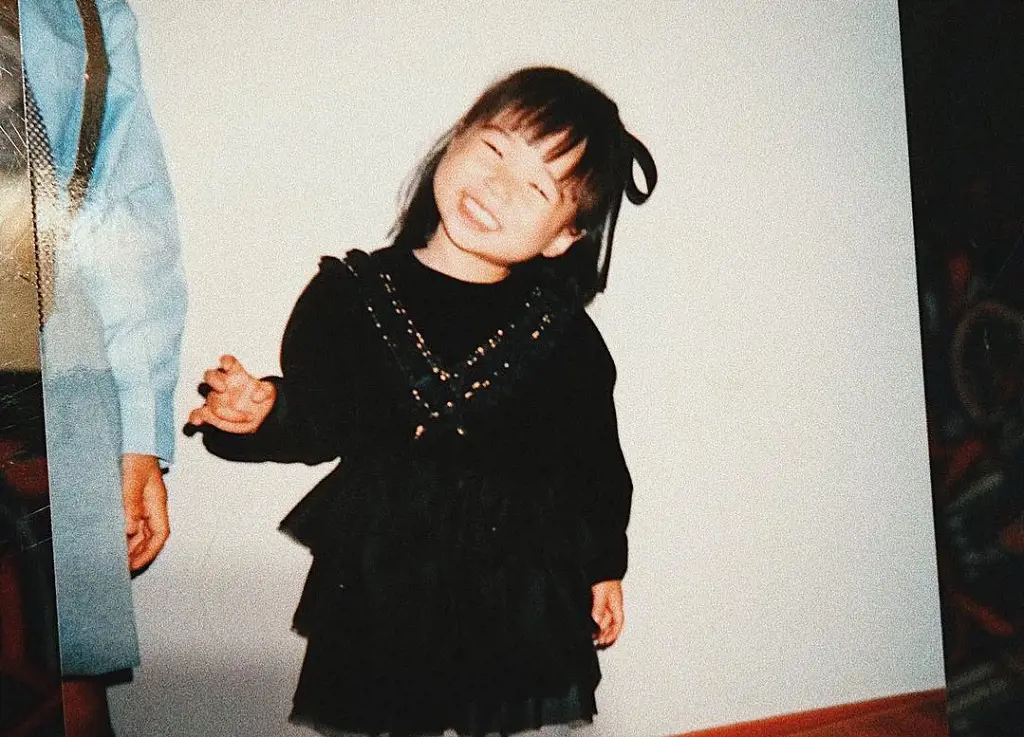 Koko Iwasaki's Childhood Picture