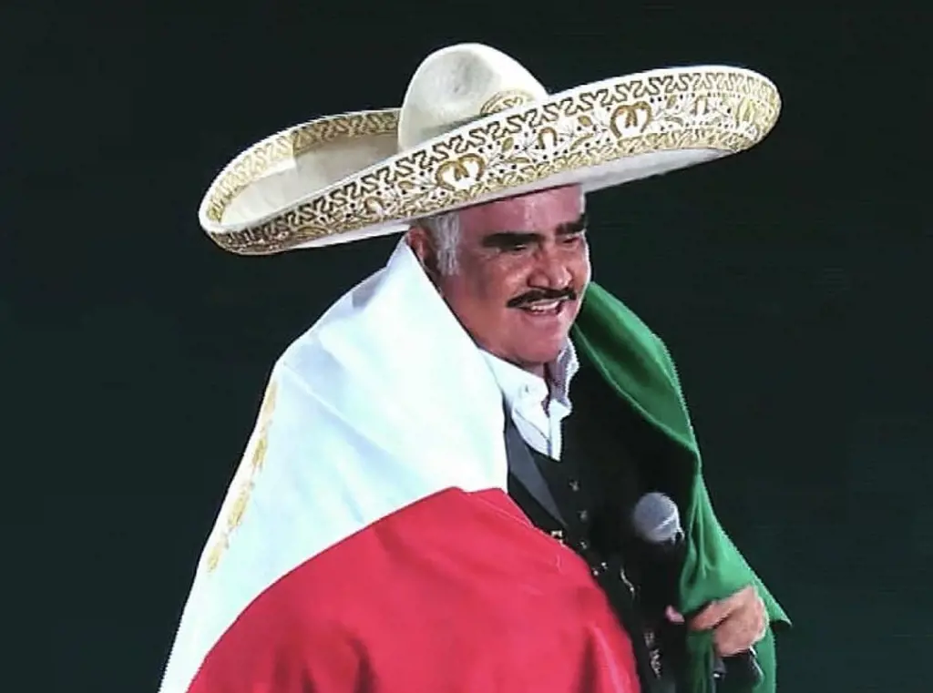 Vicente Fernandez is the only boy in the Fernandez family