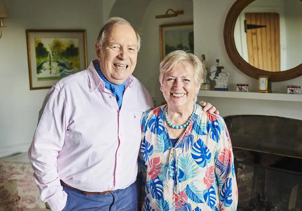 The Archer's husband and wife stars, Charles and Judy Bennett