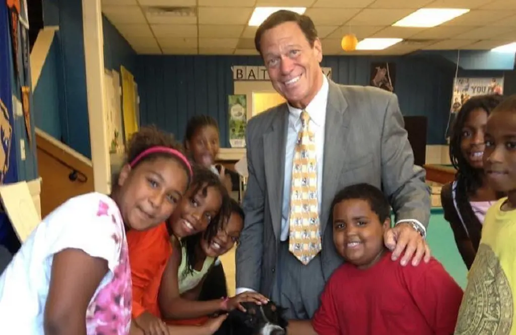 Joe Piscopo at the Boys And Girls Clubs NJ in Asbury Park