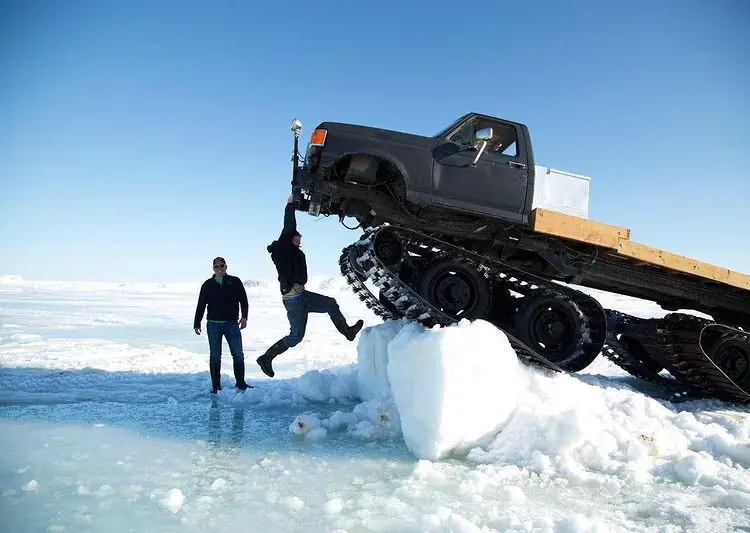 Bering Sea Gold presents the best photography from seasons past; Shawn might be a little too excited about ice season