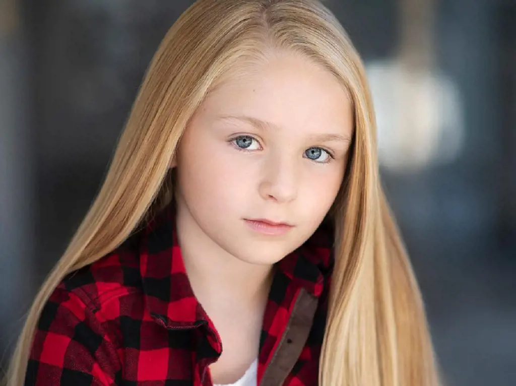 Alix West Lefler has also appeared in the TV series Riverdale 