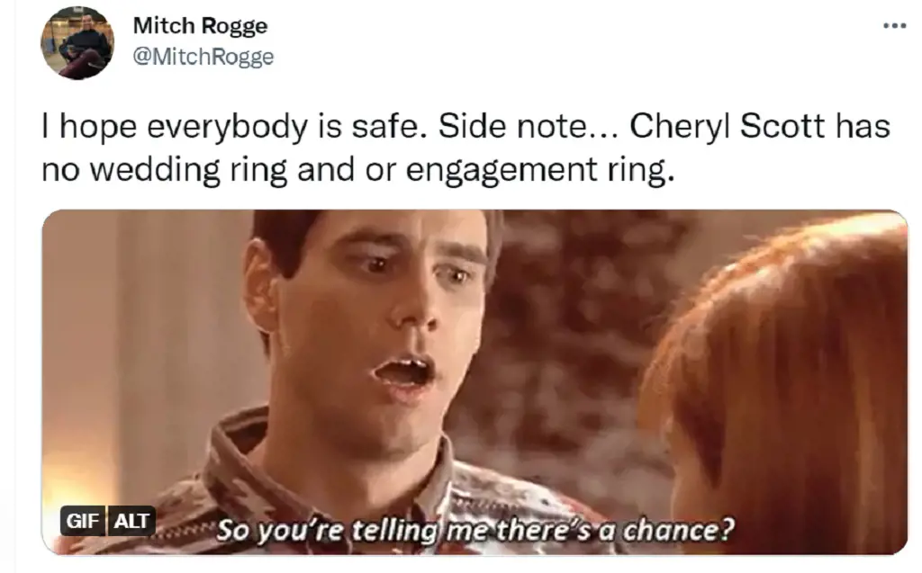 User On Twitter Talks About Missing Engagement Ring In Cheryl's Finger