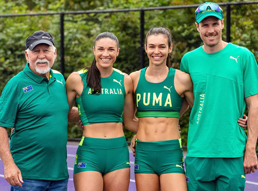 Michelle Jenneke with pretty awesome 3 members of her squad over which lead by amazing coach Gary 