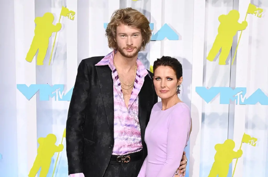 Yung Gravy and Sheri Nicole Easterling on August 28, 2022, at MTV Video Music Awards at Prudential Center in Newark, New Jersey
