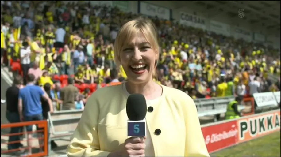 Kelly Cates at the Goal Rush: Football League Tonight in 2016