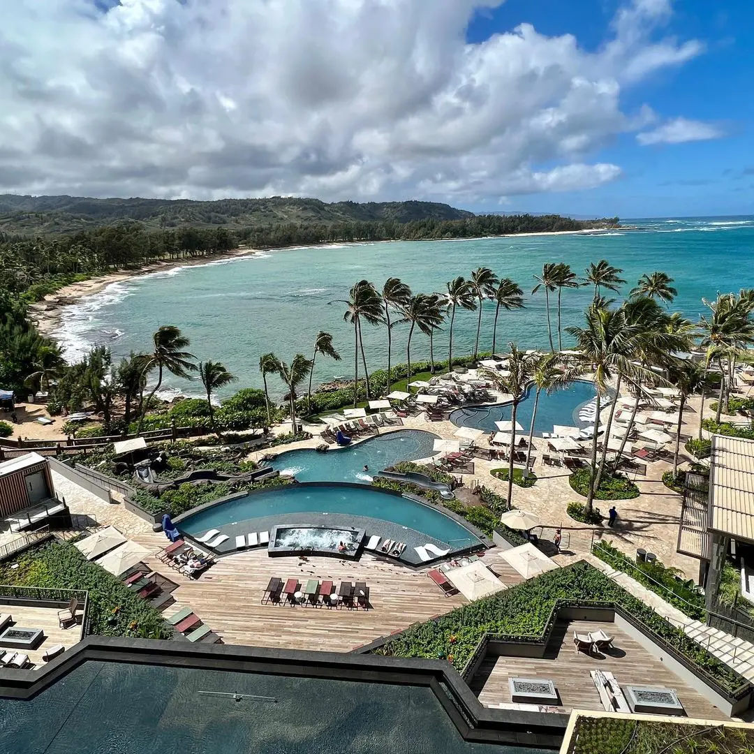 Honolulu and Turtle Bay Resort is less than 50 kilometers distance.
